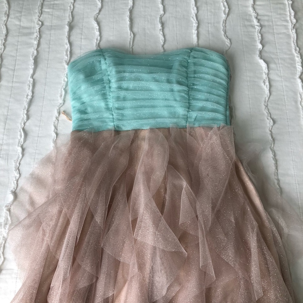 ✨Unique High-low dress✨ - Picture 4 of 6